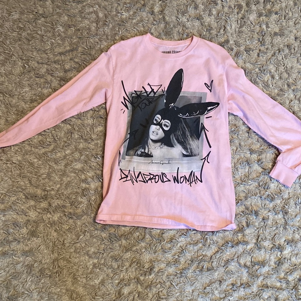 Ariana grande dangerous women world tour long sleeve tee
